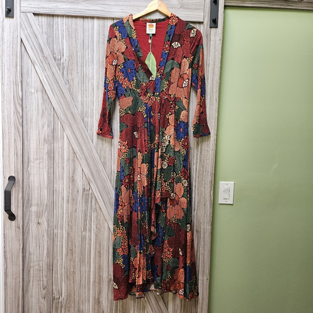 Farm Rio Black Stitched Flowers Maxi Dress - Picture 4 of 16
